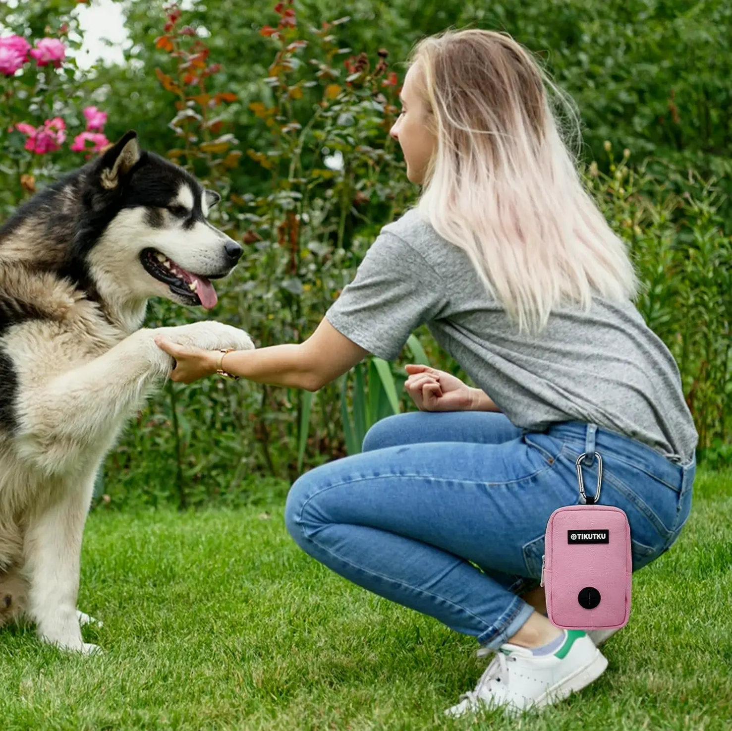 Pet Treat Bag with Strap Clip (Pinky)